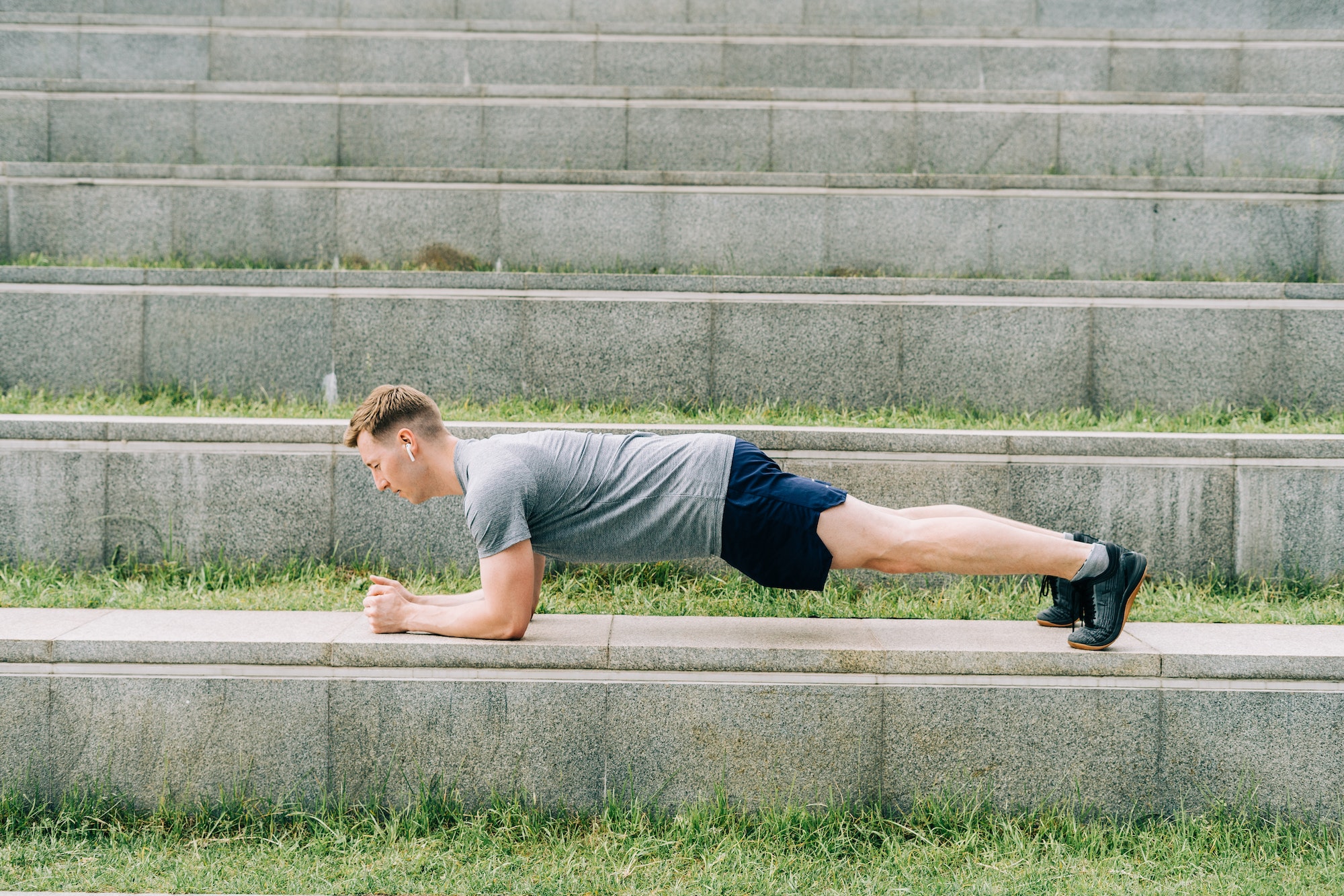 Tschechischer Mann bricht Weltrekord im Planking